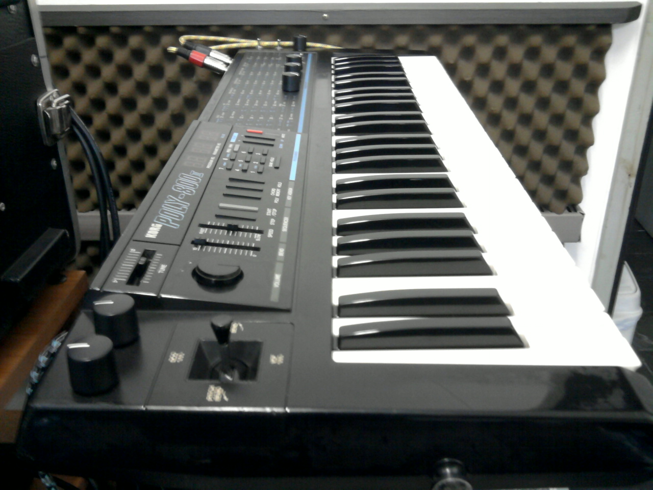 Moog Slayer-FM800-Audio IN-VCF CV IN-1