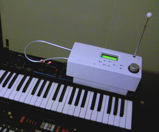 poly800II meets midi theremin